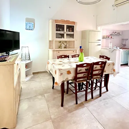 Casa Francesca Holiday home Torre Lapillo